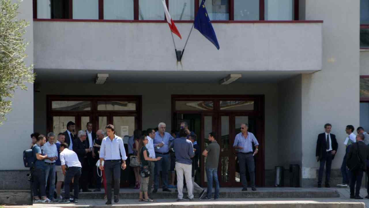 L'ingresso del Tribunale di Bari - Lapresse - Ilgiornaledellosport.net