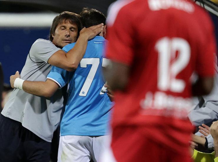 Antonio Conte Khvicha Kvaratskhelia - Foto Lapresse - Ilgiornaledellosport.net