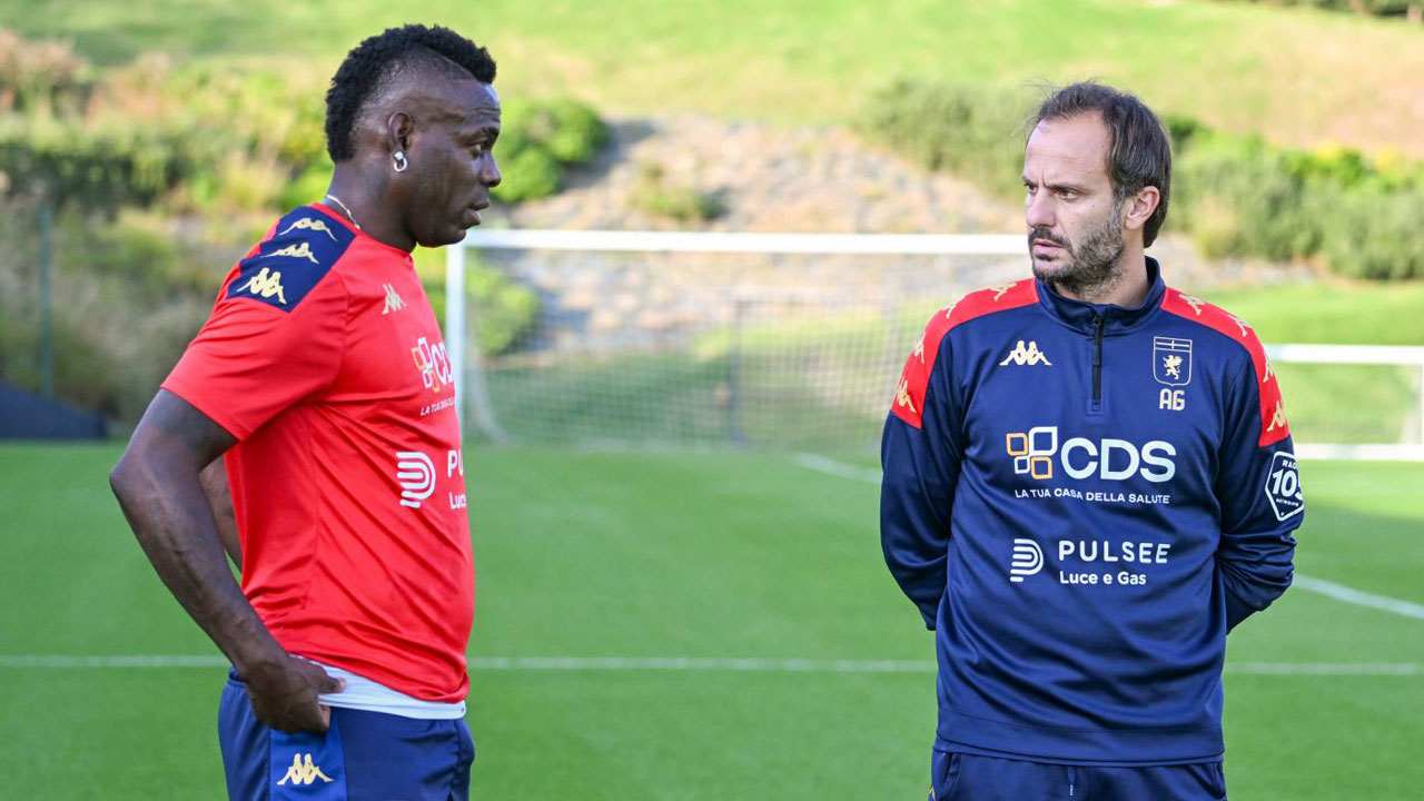 Mario Balotelli e Alberto Gilardino - Foto Lapresse - Ilgiornaledellosport.net