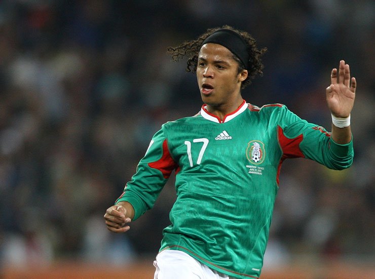 Giovani Dos Santos con la maglia del Messico - Foto Lapresse - Ilgiornaledellosport.net