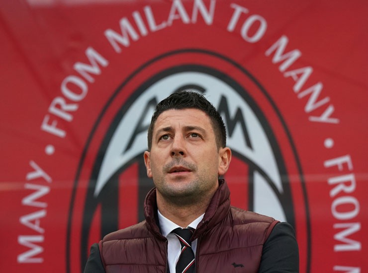 L'allenatore del Milan Futuro Daniele Bonera - Foto Lapresse - Ilgiornaledellosport.net