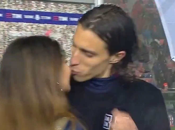 Il bacio Boeme-Calafiori a Dazn - Fonte X - Ilgiornaledellosport.net