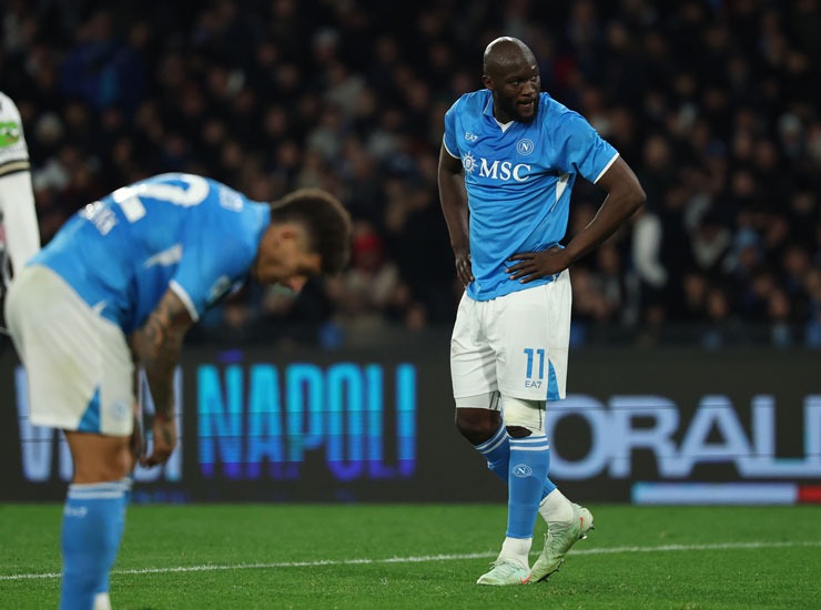 La delusione di Lukaku e Di Lorenzo durante Napoli-Udinese - Foto Lapresse - Ilgiornaledellosport.net