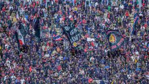 Curva-tifosi-Foto-Lapresse-Ilgiornaledellosport.net